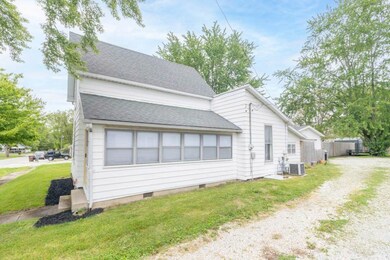 108 N Maple St, Middletown, IN 47356 - photo 2