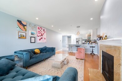 Thomas Graves Landing unit PH5, Cambridge, MA 02141 - photo 2