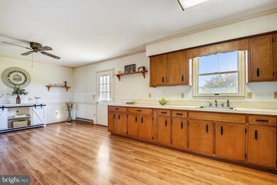 8421 Broad Neck Rd, Chestertown, MD 21620 - photo 5