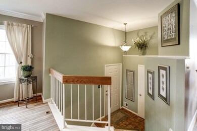 8300 Southern Oaks Ct, Lorton, VA 22079 - photo 3
