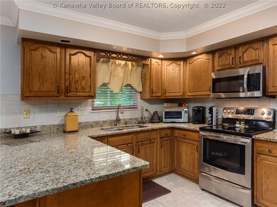 150 Hidden Valley Estates, Scott Depot, WV 25560 - photo 4