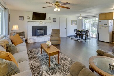 1212 NE Hollinshead Dr, Bend, OR 97701 - photo 5