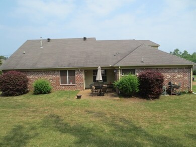 170 Countrywood Ln, Oakland, TN 38060 - photo 4