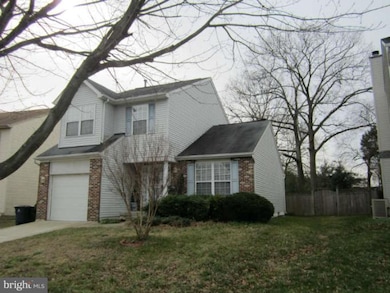 8305 Branchwood Cir, Clinton, MD 20735 - photo 2