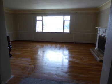 2519 Frankfort Ave, El Paso, TX 79930 - photo 7