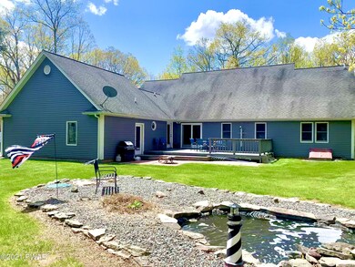 51 Moonbeam Cir, Hawley, PA 18428 - photo 3