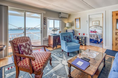 47 E Chop Dr unit 3, Oak Bluffs, MA 02568 - photo 4