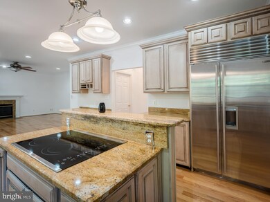 3078 Azalea Sands Ln, Dumfries, VA 22026 - photo 7