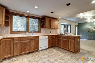 Breakfast bar Seating