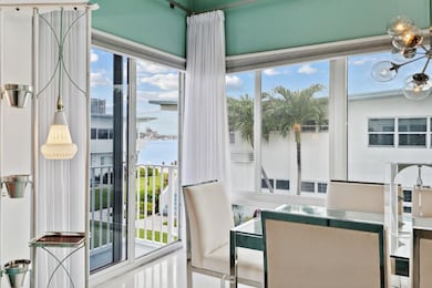 425 Bayshore Dr unit 2, Fort Lauderdale, FL 33304 - photo 5