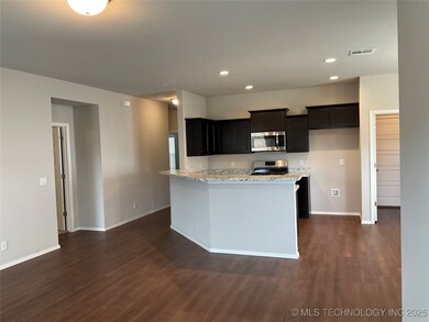 23589 E 114th St S, Broken Arrow, OK 74014 - photo 4