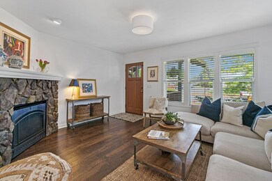 631 NW Columbia St, Bend, OR 97701 - photo 6