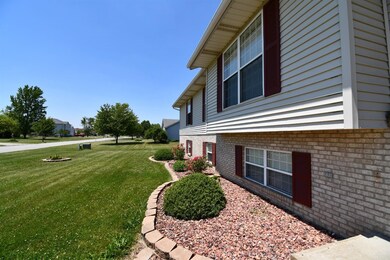 4394 E 102nd Ave, Crown Point, IN 46307 - photo 3