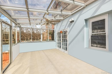 Dogwood Close Townhomes unit B11B14, Bronx, NY 10471 - photo 5