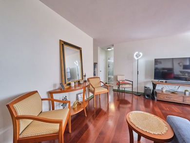 3900 N Lake Shore Dr unit 15C, Chicago, IL 60613 - photo 5