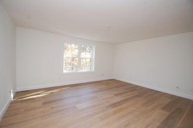 21 Griffin Rd, Hudson, NH 03051 - photo 6