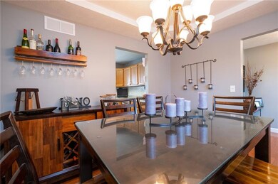 3753 Greenbriar Dr, Columbus, IN 47203 - photo 6