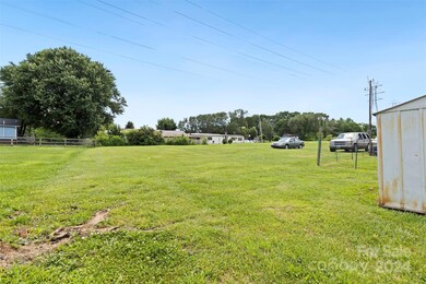 208 Forest Hollow Dr unit 50, Statesville, NC 28677 - photo 7