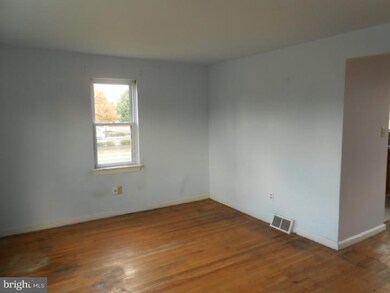 43 S Valley Forge Rd, Lansdale, PA 19446 - photo 2