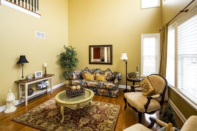 9 Mineral Springs Ln, Tinton Falls, NJ 07724 - photo 4