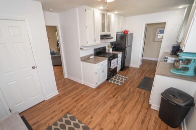 819 Pinehurst St, Marysville, OH 43040 - photo 4