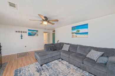 7-web-or-mls-3075 Serenity Ln-10