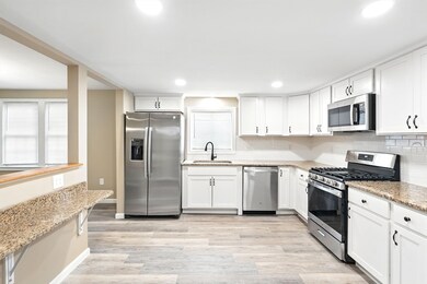 230 Sykes St, Palmer, MA 01069 - photo 6