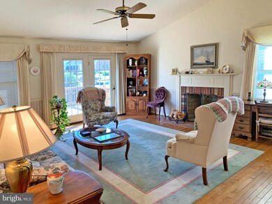 217 Fairfield Dr, Warrenton, VA 20186 - photo 6