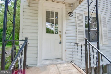 6937 Scrabble Rd, Shepherdstown, WV 25443 - photo 7