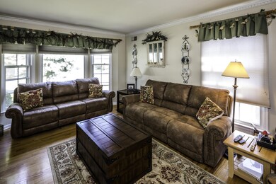 09_Living Room-5