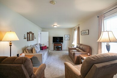 4008 Mcintire Dr, Columbia, TN 38401 - photo 7