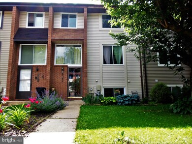 9251 Bellbeck Rd, Parkville, MD 21234 - photo 2