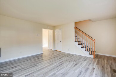 410 Olde Greenwich Cir, Fredericksburg, VA 22408 - photo 3