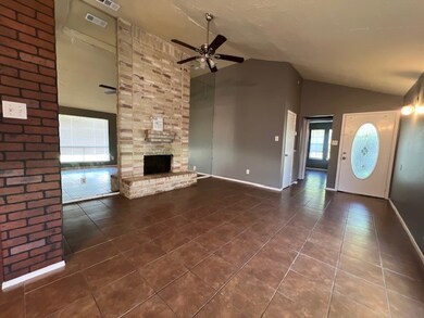 11016 Crenchrus Ct, Houston, TX 77086 - photo 2