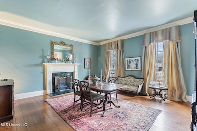 340 E College Ave, Holly Springs, MS 38635 - photo 5