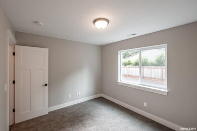 1081 Baxter Rd SE, Salem, OR 97306 - photo 6