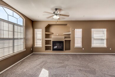 14333 Desert Wind Dr, Horizon City, TX 79928 - photo 5