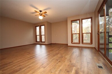 1 Gillingham Dr, Bella Vista, AR 72715 - photo 5