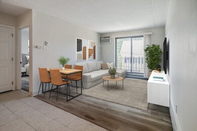 33 Middle St unit 24, Waltham, MA 02451 - photo 2