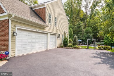 11661 Preference Way, Herndon, VA 20170 - photo 3