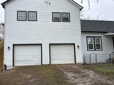 104 S Carolina St, Troup, TX 75789 - photo 2