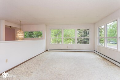 6208 E 34th Ave Anchorage AK-large-006-3