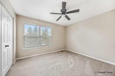 2310 Apple Hill Ln unit 1, Aurora, IL 60506 - photo 4