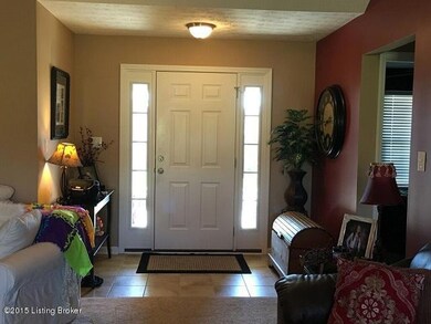 146 Berger Farm Dr, Mount Washington, KY 40047 - photo 4