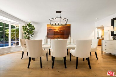 1124 Laurel Way, Beverly Hills, CA 90210 - photo 7