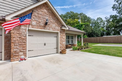 85 Daybreak Dr, Rossville, GA 30741 - photo 3