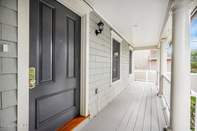 10 Thornhill Rd, Riverside, CT 06878 - photo 2