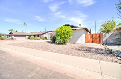 8708 E Jackrabbit Rd-2