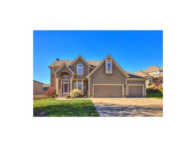 4124 SW Flintrock Dr, Lees Summit, MO 64082 - photo 3