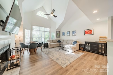 521 N Graham St unit 3E, Charlotte, NC 28202 - photo 3